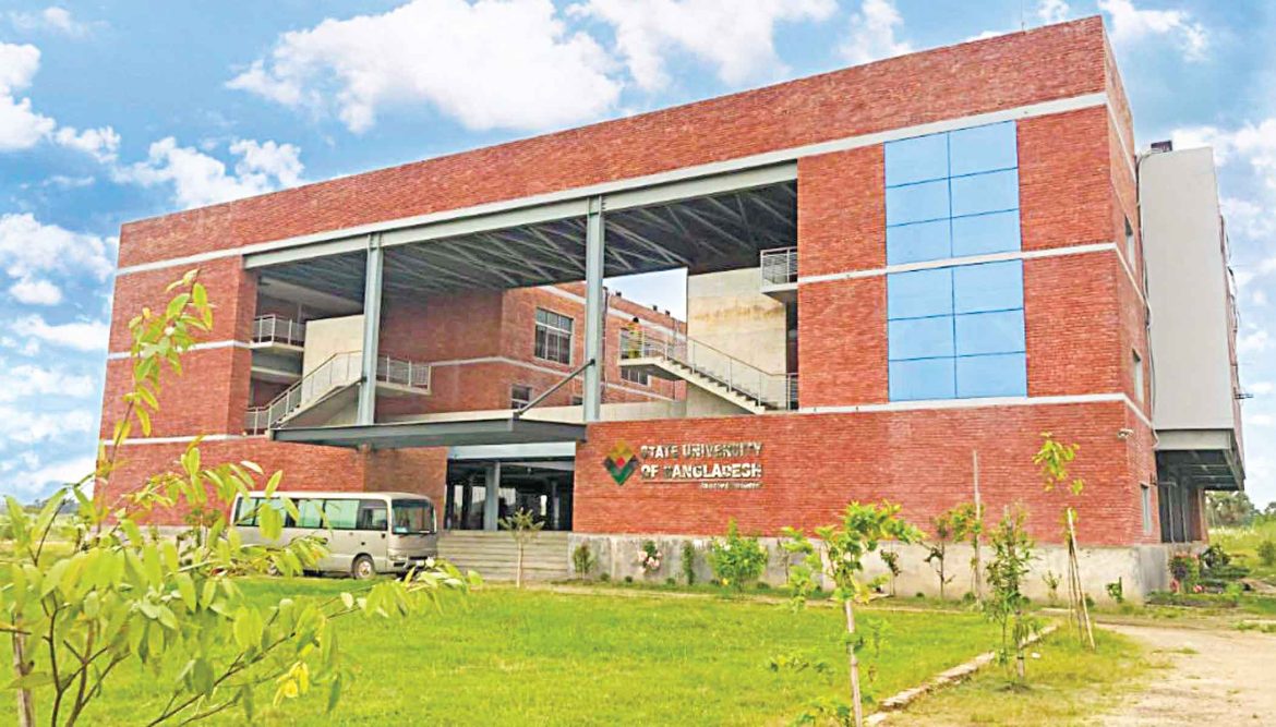 স্টেট বিশ্ববিদ্যালয়ের ষষ্ঠ সমাবর্তন কাল