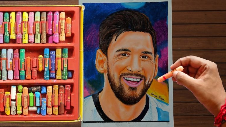 কয়লা ও জ্বলন্ত কাঠি দিয়ে মেসির প্রতিকৃতি এঁকেছেন চীনের এক শিল্পী