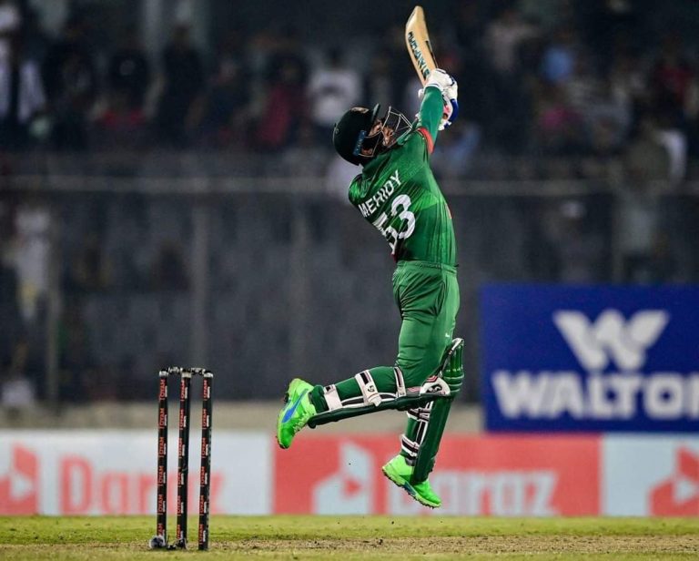 মিরাজ ম্যাজিকে বাংলাদেশের অবিশ্বাস্য জয়