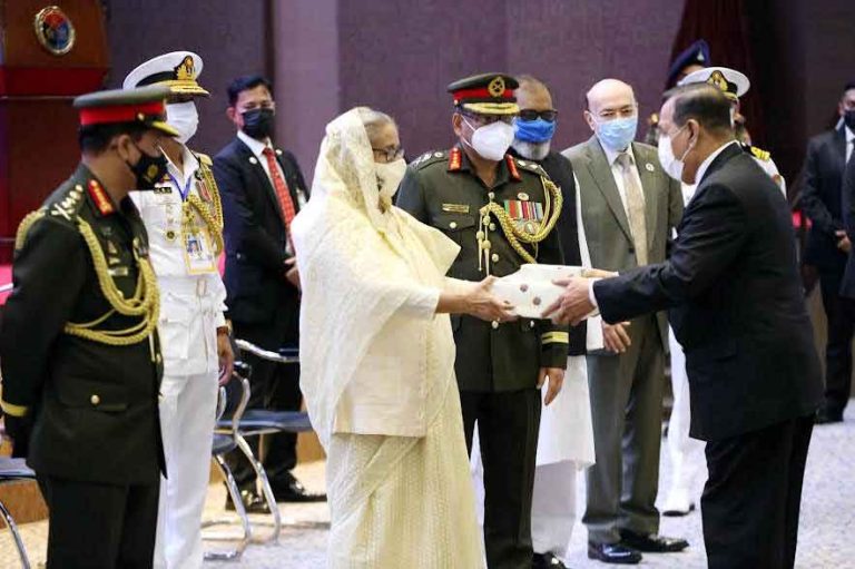 মুক্তিযুদ্ধের চেতনা ও আদর্শের সেনাবাহিনী গড়তে; প্রধানমন্ত্রী শেখ হাসিনা