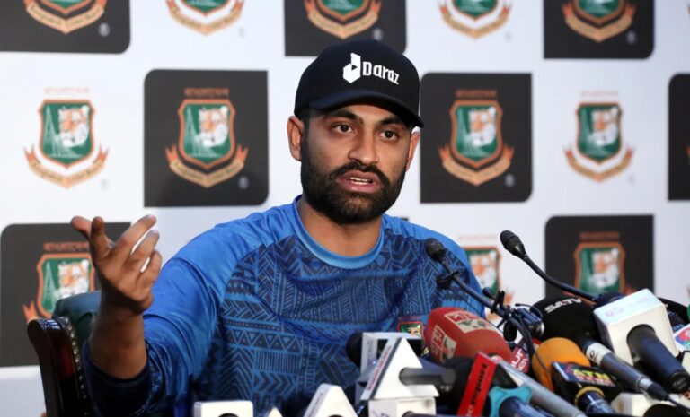 সাকিব-তামিমের দ্বন্দ্ব ইস্যুতে মুখ খুললেন তামিম