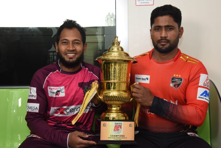 বিপিএলের ফাইনালে সন্ধ্যায় মাঠে নামছে সিলেট-কুমিল্লা