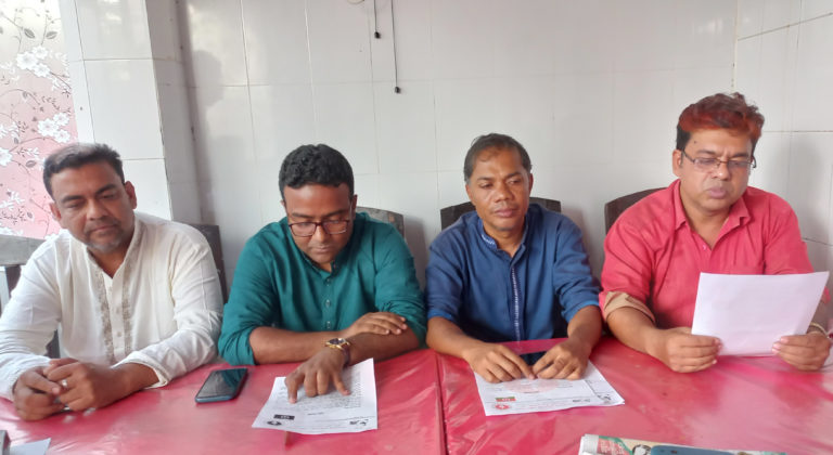 মুক্তিযোদ্ধা সন্তান সংসদ ফেনী জেলা কমিটি থেকে গণপদত্যাগ