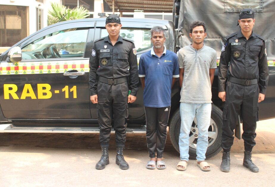 চাঁদা না দেয়ায় খুন, দুই পলাতক আসামি গ্রেফতার