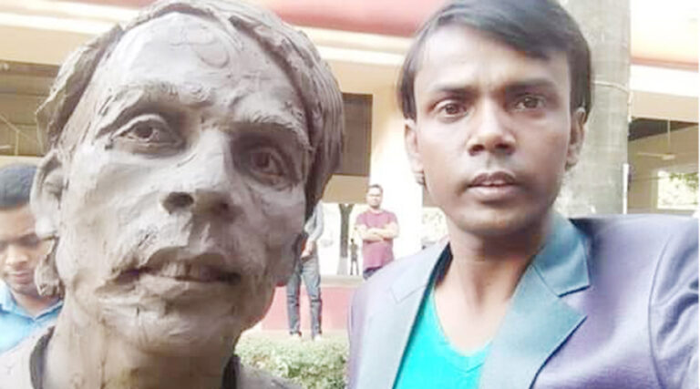 ঢাবিতে নির্মিত নিজের ভাস্কর্য নিতে চান হিরো আলম