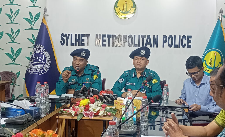 আপন ভাইকে হত্যা, বাদী সেজে মামলা