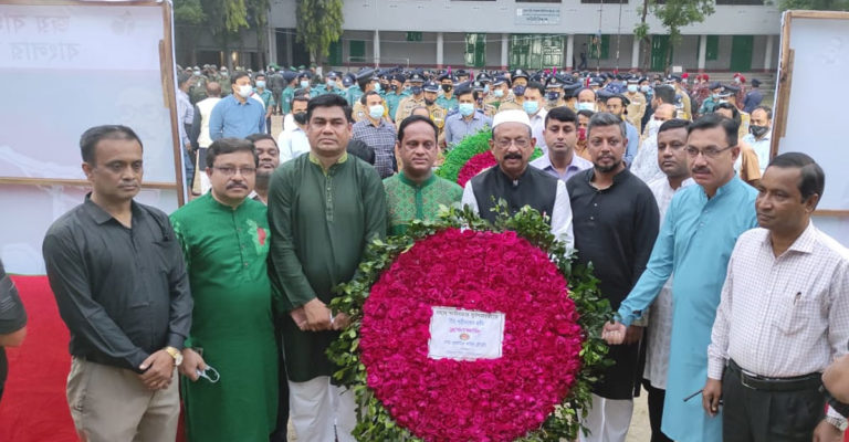 চট্টগ্রামে যথাযোগ্য মর্যাদায় পালিত হচ্ছে স্বাধীনতা দিবস