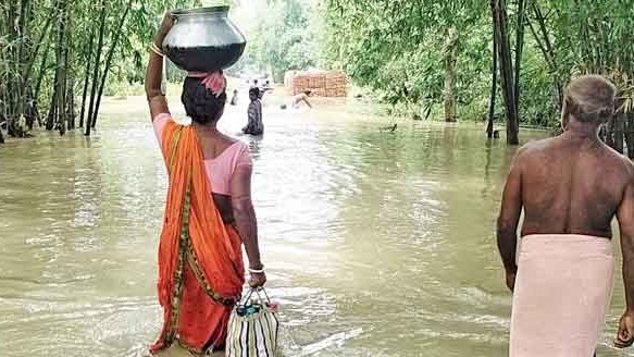 লবনাক্ততার কারণে স্বাস্থ্য ঝুঁকিতে ৭ লক্ষ মানুষ