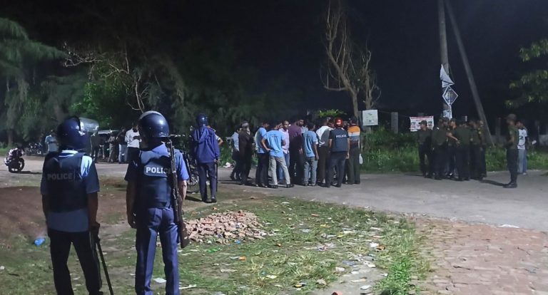 নোবিপ্রবিতে ছাত্রলীগের দুই গ্রুপের সংঘর্ষ, আহত ২০