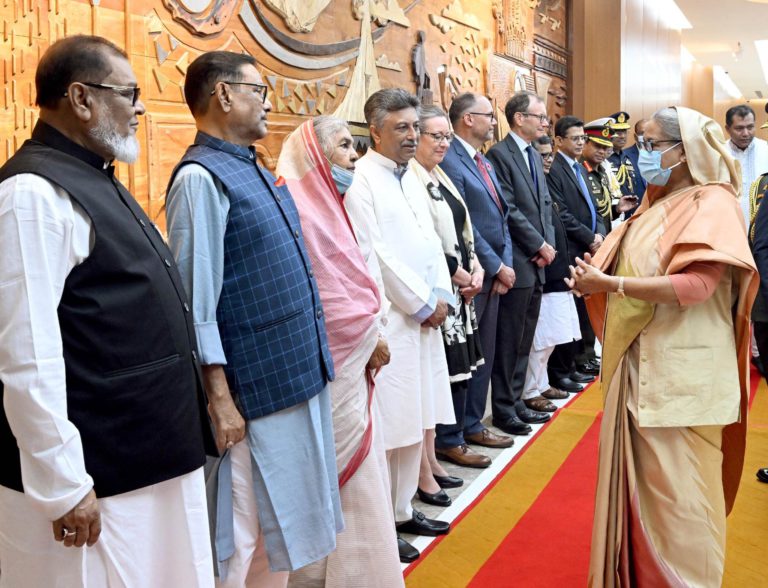 টোকিও পৌঁছেছেন প্রধানমন্ত্রী শেখ হাসিনা