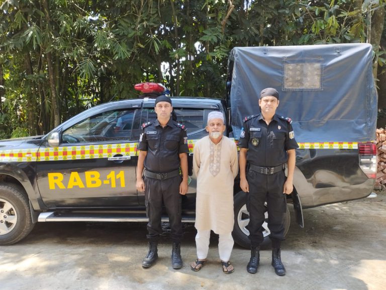 নোয়াখালীতে ২৬ বছর পর যাবজ্জীবন সাজাপ্রাপ্ত পলাতক আসামি গ্রেফতার