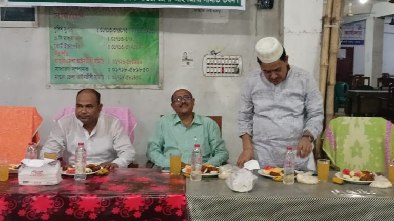 মাগুরায় আইনজীবীদের সম্মানে বাংলাদেশ কংগ্রেসের ইফতার মাহফিল