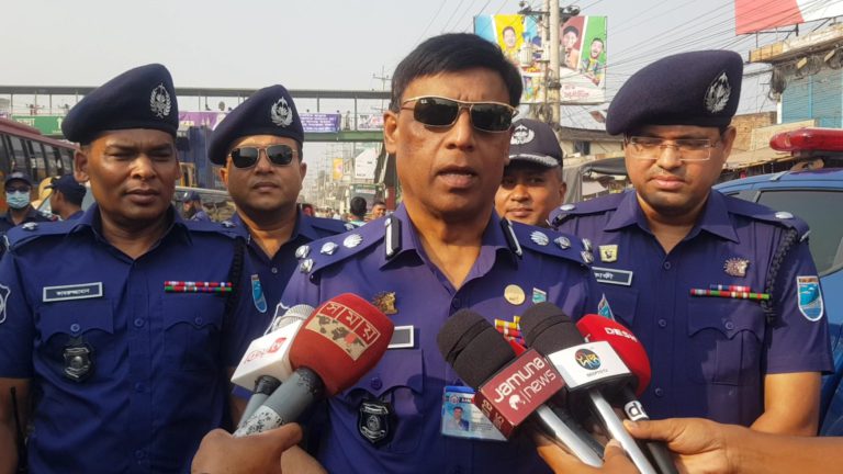 ঈদে আগামীকালের চ্যালেঞ্জটা হচ্ছে সবচেয়ে বড় চ্যালেঞ্জ: ডিআইজি
