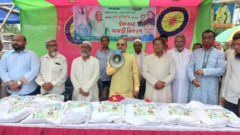 দাগনভূঞার ৫ হাজার পরিবারে ইফতার সামগ্রী বিতরণ