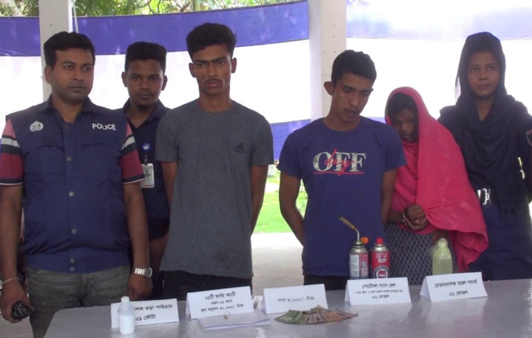 সাতক্ষীরায় অজ্ঞান পার্টির ৩ সদস্য গ্রেফতার