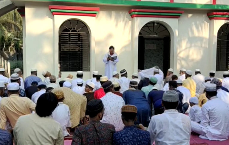 পটুয়াখালীতে ঈদুল ফিতর উদযাপিত