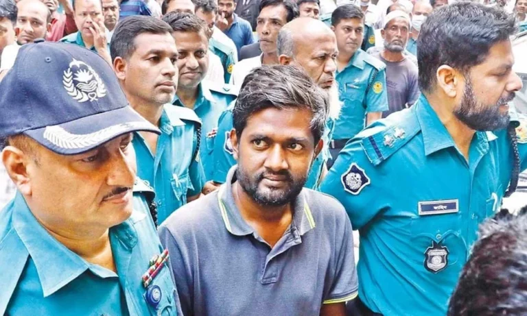 মুচলেকায় জামিন পেলেন সাংবাদিক শামসুজ্জামান