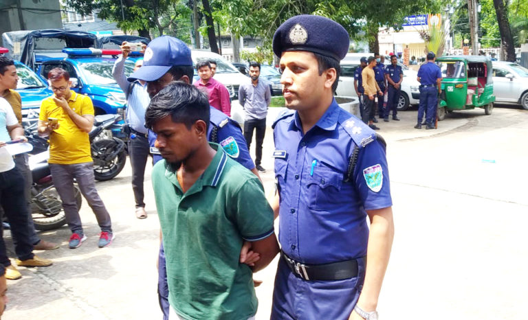 ঋণ থেকে বাচতে মারা যাওয়ার নাটক সাজিয়ে আত্মগোপন