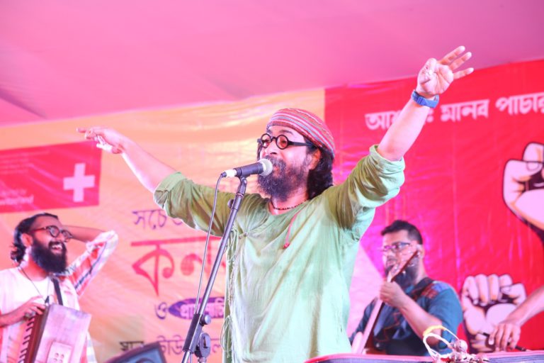 যশোরে হয়ে গেল মানব পাচার বিরোধী কনসার্ট