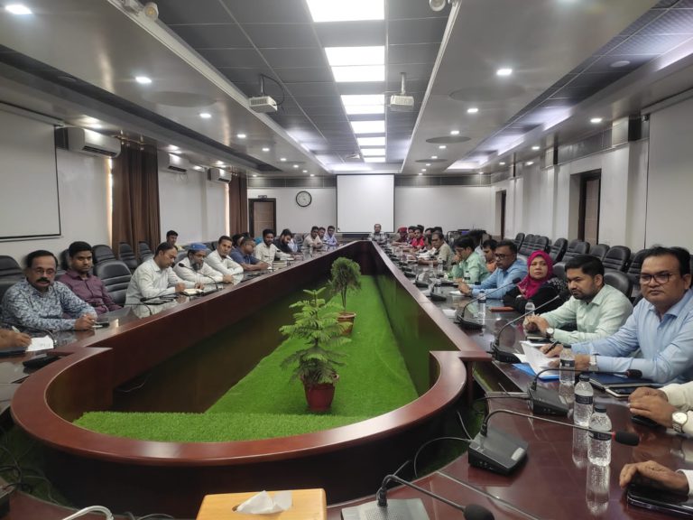 ঘূর্ণিঝড় মোখা’ মোকাবেলায় নোয়াখালীতে প্রস্তুত ৪৬৩ টি আশ্রয়কেন্দ্র