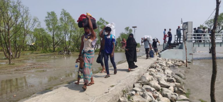 কক্সবাজার থেকে ভাসানচরে পৌঁছাল আরও ১৫৫ নতুন রোহিঙ্গা