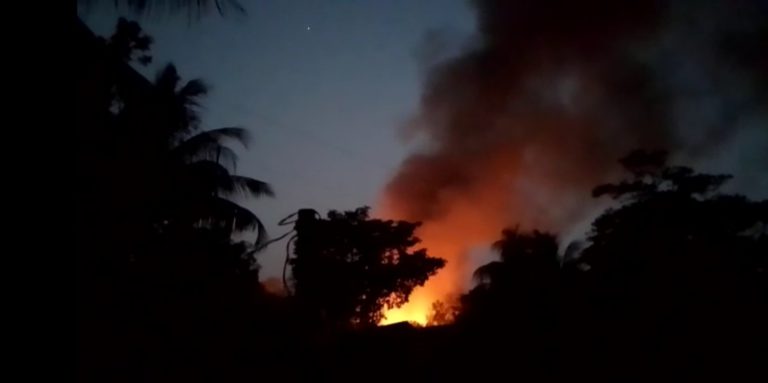 নোয়াখালীর সোনাইমুড়ীতে আগুনে ৯ বসতঘর পুড়ে ছাই