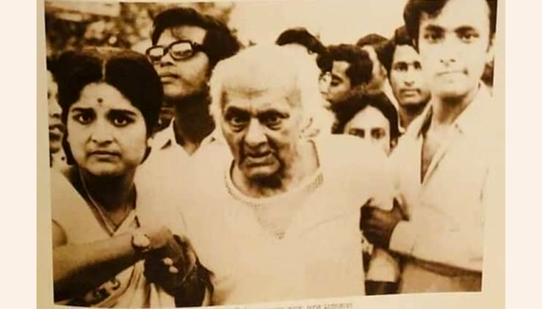 মারা গেলেন জাতীয় কবি কাজী নজরুল ইসলামের পুত্রবধূ