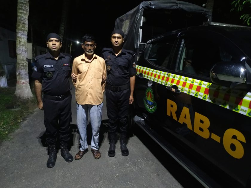 সাতক্ষীরায় পুত্রবধূকে ধর্ষণের অভিযোগে শ্বশুর গ্রেফতার