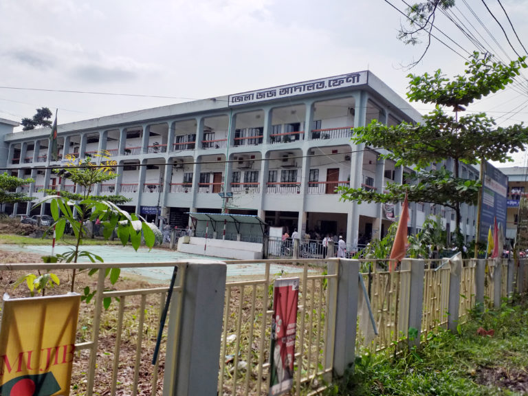 গৃহবধুকে ডেকে নিয়ে গণধর্ষণ, দেবর গ্রেপ্তার