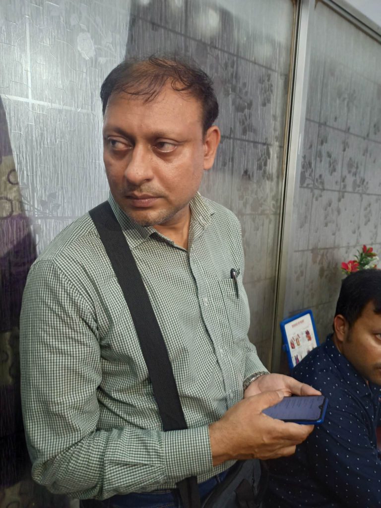 নারায়ণগঞ্জে ভূয়া ডাক্তার গ্রেপ্তার