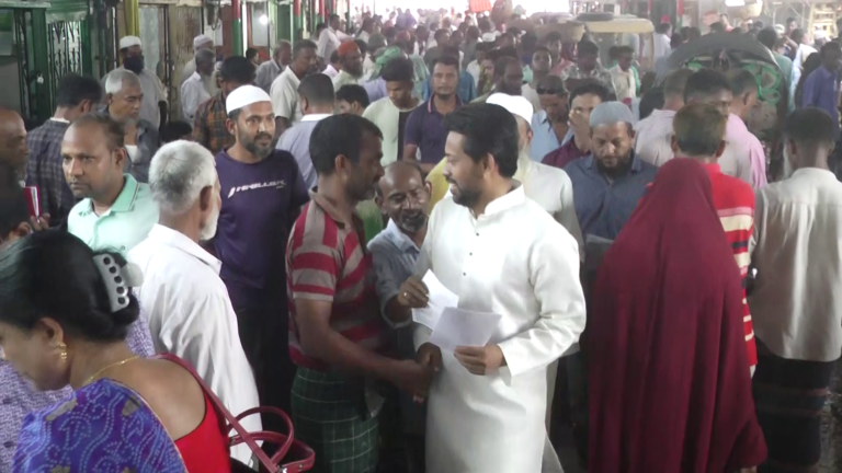 বসিক নির্বাচন: তীব্র দাবদাহেও গনসংযোগে ক্লান্তি নেই প্রার্থীদের