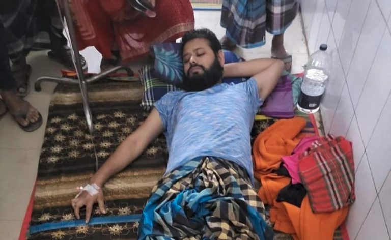 জামিন নিয়ে ফেরার পর হামলার শিকার সাবেক ছাত্রলীগ নেতা