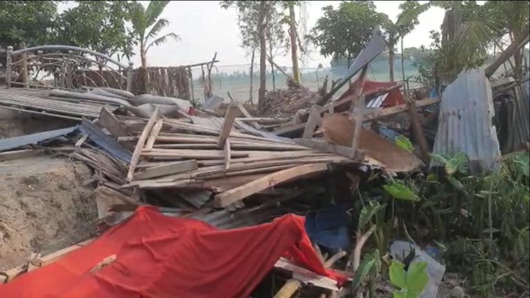 কালবৈশাখী ঝড়ে ১০ টি বসত ঘর বিধ্বস্ত, ক্ষতিগ্রস্থ অসংখ্য গাছপালা