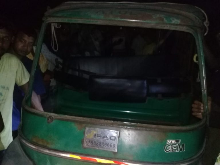 লালমনিরহাটে বাস-সিএনজি অটোরিক্সার সংঘর্ষে নিহত তিন