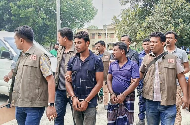 লাশ উদ্ধারের ১২ ঘন্টার মধ্যে হত্যা মামলার ২ আসামি গ্রেফতার