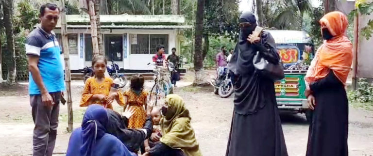 সুবর্ণচরে পিকআপ চাপায় এক শিশু নিহত