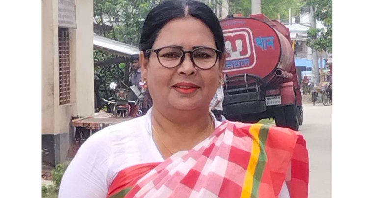 আলমডাঙ্গায় প্রধান শিক্ষককে মারধর, আ.লীগ নেত্রী গ্রেপ্তার