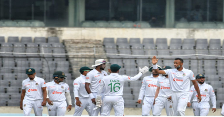 ৬৬২ রানের বিশাল লক্ষ্য দিল বাংলাদেশ