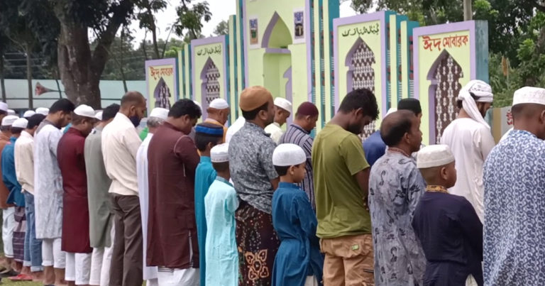 পঞ্চগড়ে বৃষ্টির জন্য বিশেষ নামাজ অনুষ্ঠিত