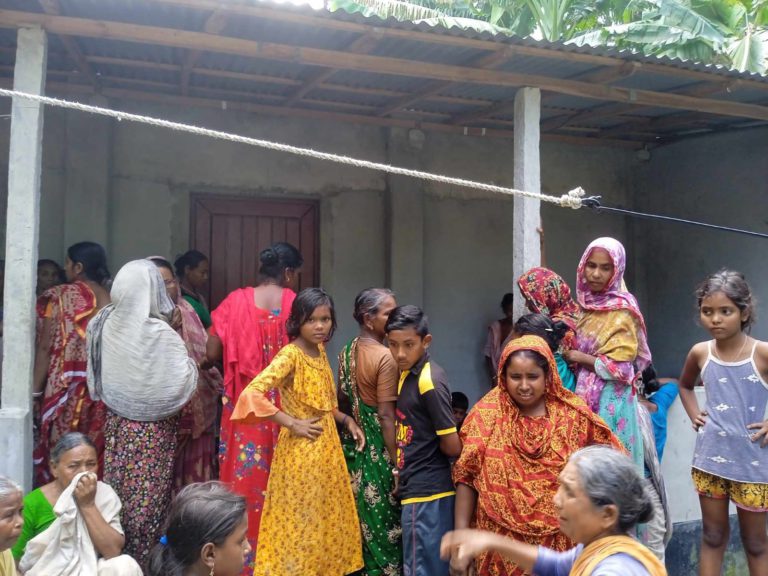 কুড়িগ্রামে নরসুন্দরের গলায় ওড়না পেঁচানো মরদেহ উদ্ধার