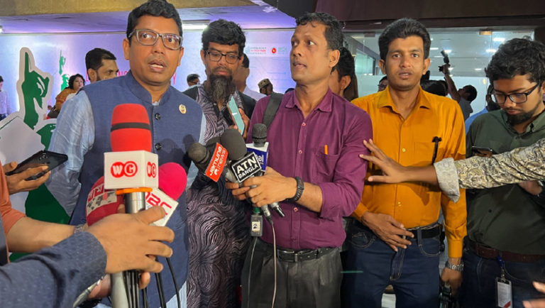হ্যাকিং নয়, কারিগরি ত্রুটির কারণে তথ্য ফাঁস: পলক
