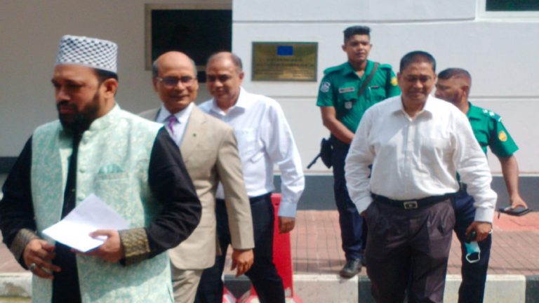 তত্ত্বাবধায়ক সরকার নিয়ে ইইউ প্রতিনিধিদের কোনো আগ্রহ নেই: ইএমএফ