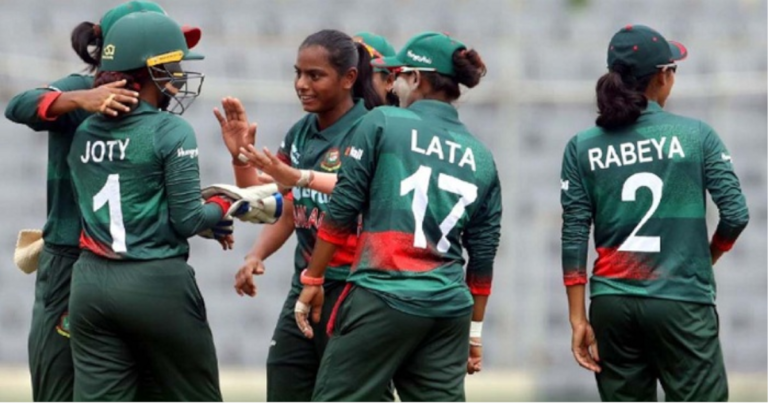 ওয়ানডেতে ভারতের বিপক্ষে ঐতিহাসিক জয় বাংলাদেশ নারী দলের