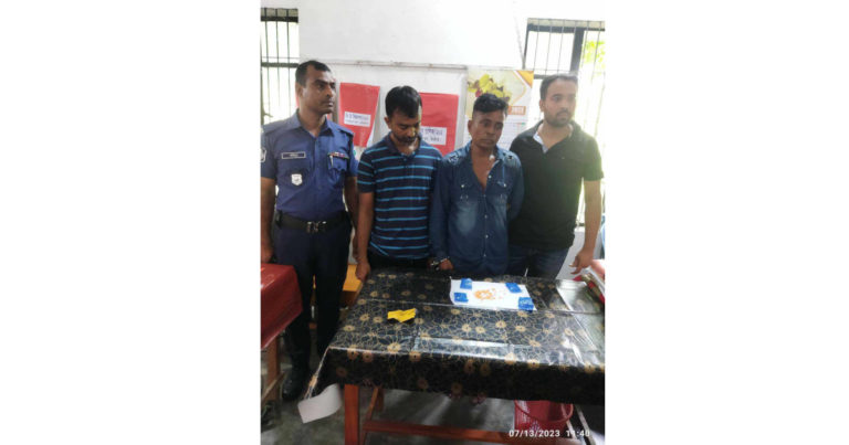 ঝিনাইদহে ইয়াবাসহ  মাদক কারবারি আটক