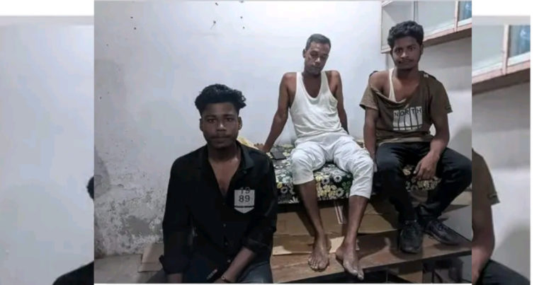 বাড়ি ফেরার পথে দাগনভূঞার বাসে হামলা, আহত ১০