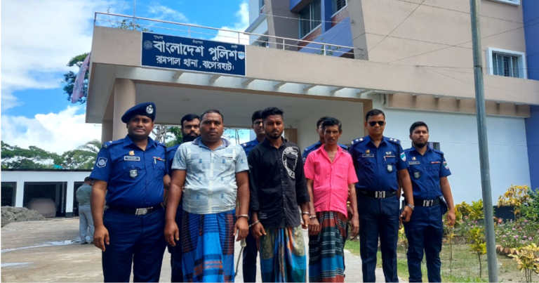 মধ্যযুগীয় কায়দায় শিশু নির্যাতন, গ্রাম পুলিশসহ গ্রেফতার ৩