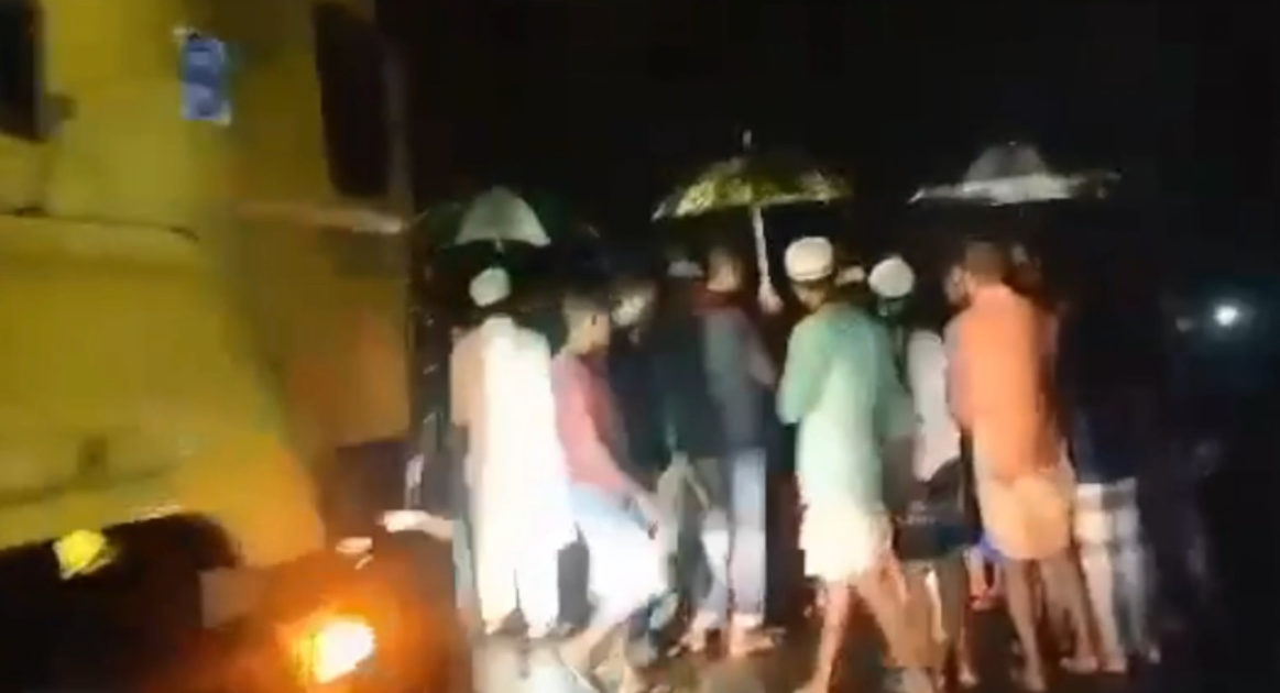 জৈন্তাপুরে বাস ও অটোরিকশার সংঘর্ষে নিহত ৫