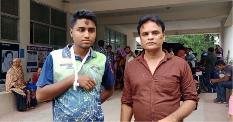 ঝিনাইদহে দুই সাংবাদিককে সাক্ষী প্রদানের জেরে মারধর