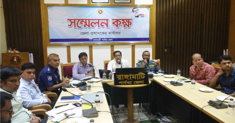 কাপ্তাই হ্রদে মাছ শিকারে নিষেধাজ্ঞা বাড়লো ১২দিন
