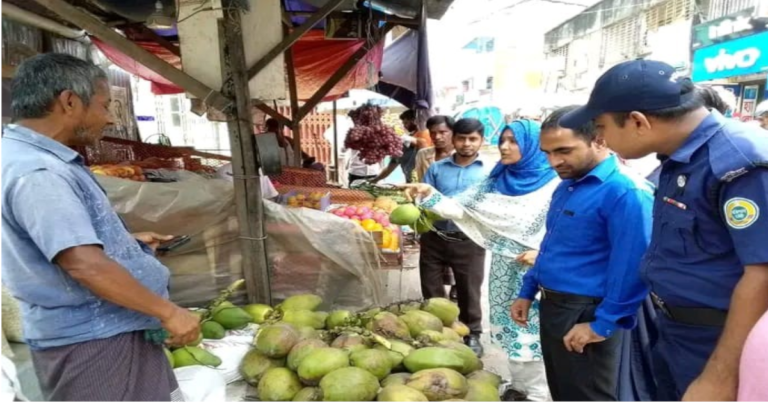 অধিক দামে ডাব বিক্রি করায় বিক্রেতাকে জরিমানা